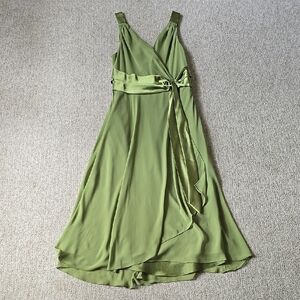Elegant Green Wrap Dress